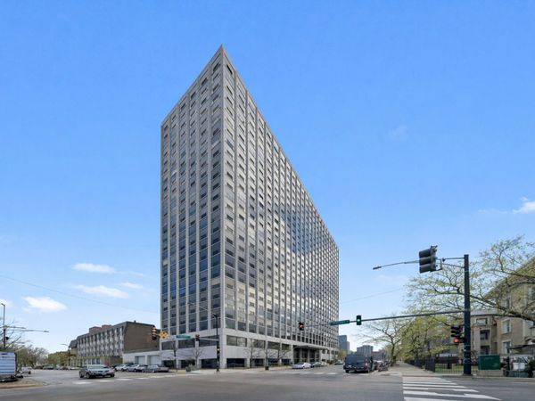 4343 N Clarendon Avenue, Unit 2104, Chicago, IL 60613