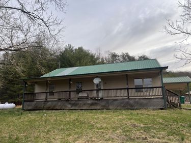 1870 Seas Branch Road, Morehead, KY 40351