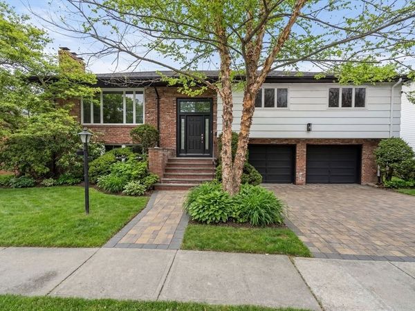 520 Clinton Road, Brookline, MA 02467