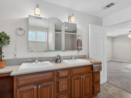 3167 Baseline Rd, Roseville, CA 95747 Photo