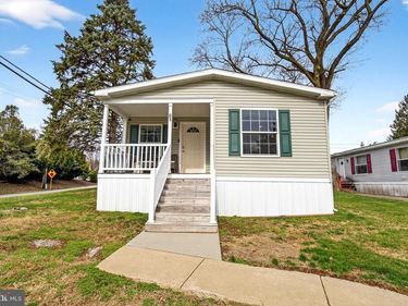 61 VIOLET DRIVE, HONEY BROOK, PA 19344