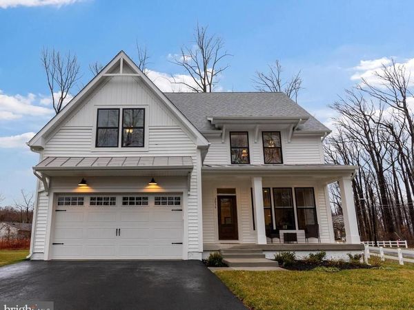 2036 WILLIAM AVENUE, ESSEX, MD 21221