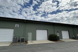 547 Long Point Road photo 4