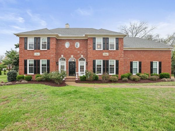 1813 Clinch Pl, Old Hickory, TN 37138