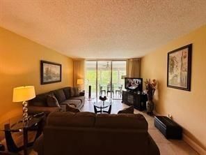 3099 NW 48th Avenue, Unit 253, Lauderdale Lakes, FL 33313 Photo