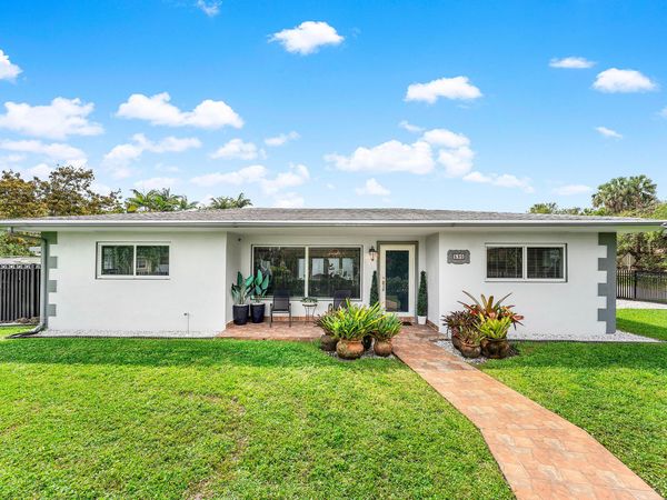 590 NW 126th Street, North Miami, FL 33168