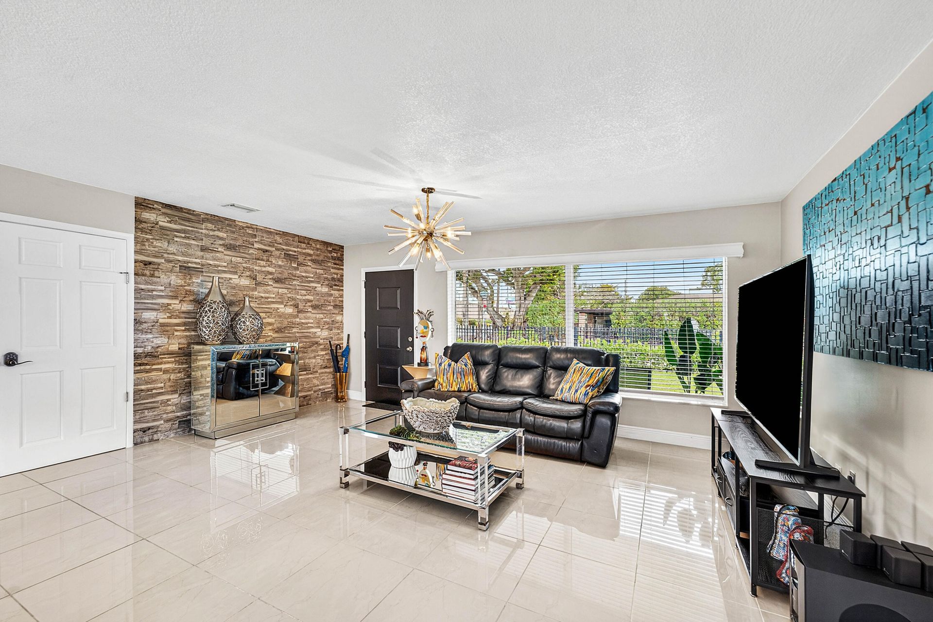 590 NW 126th Street, North Miami, FL 33168 Photo