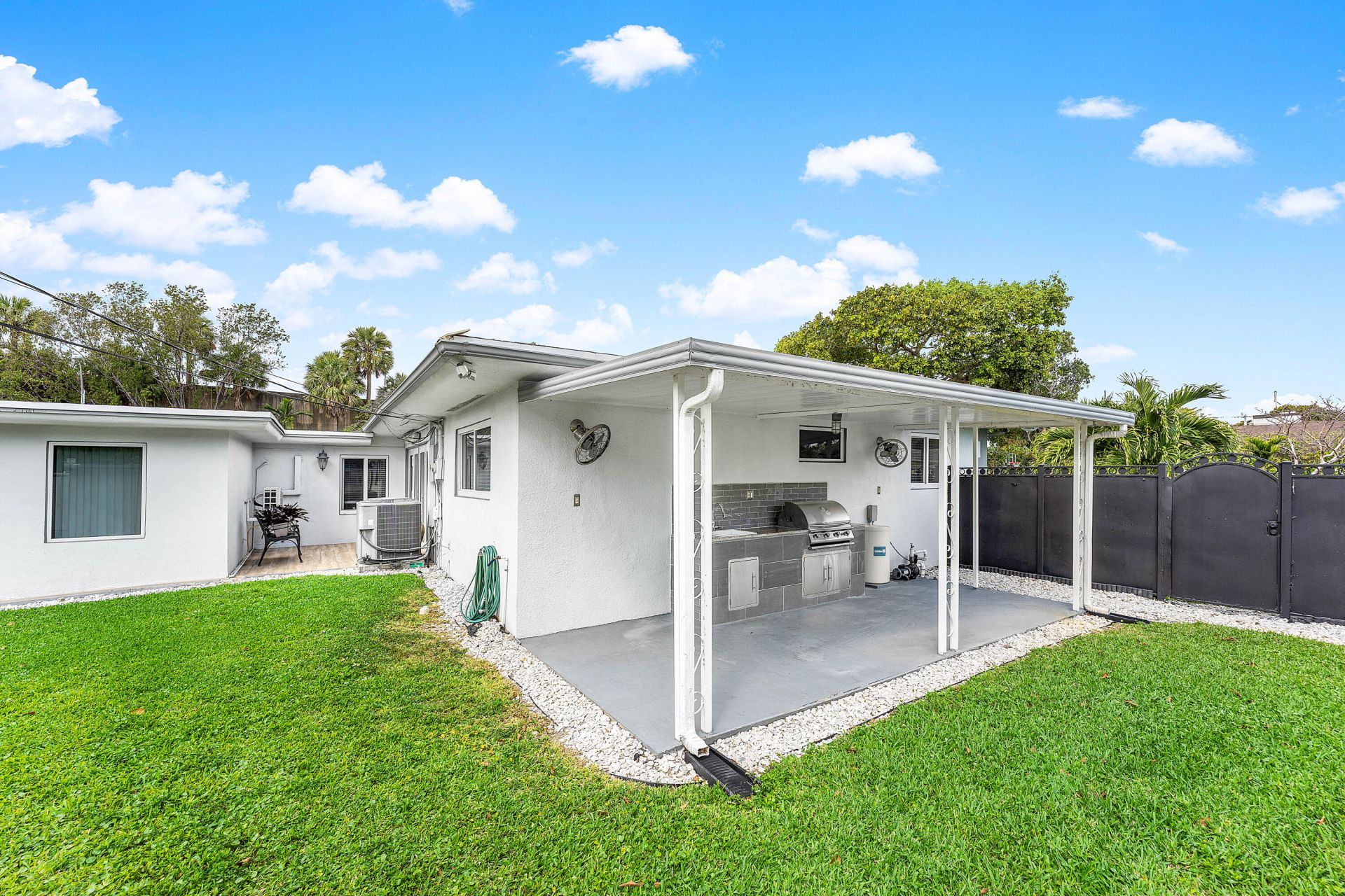 590 NW 126th Street, North Miami, FL 33168 Photo