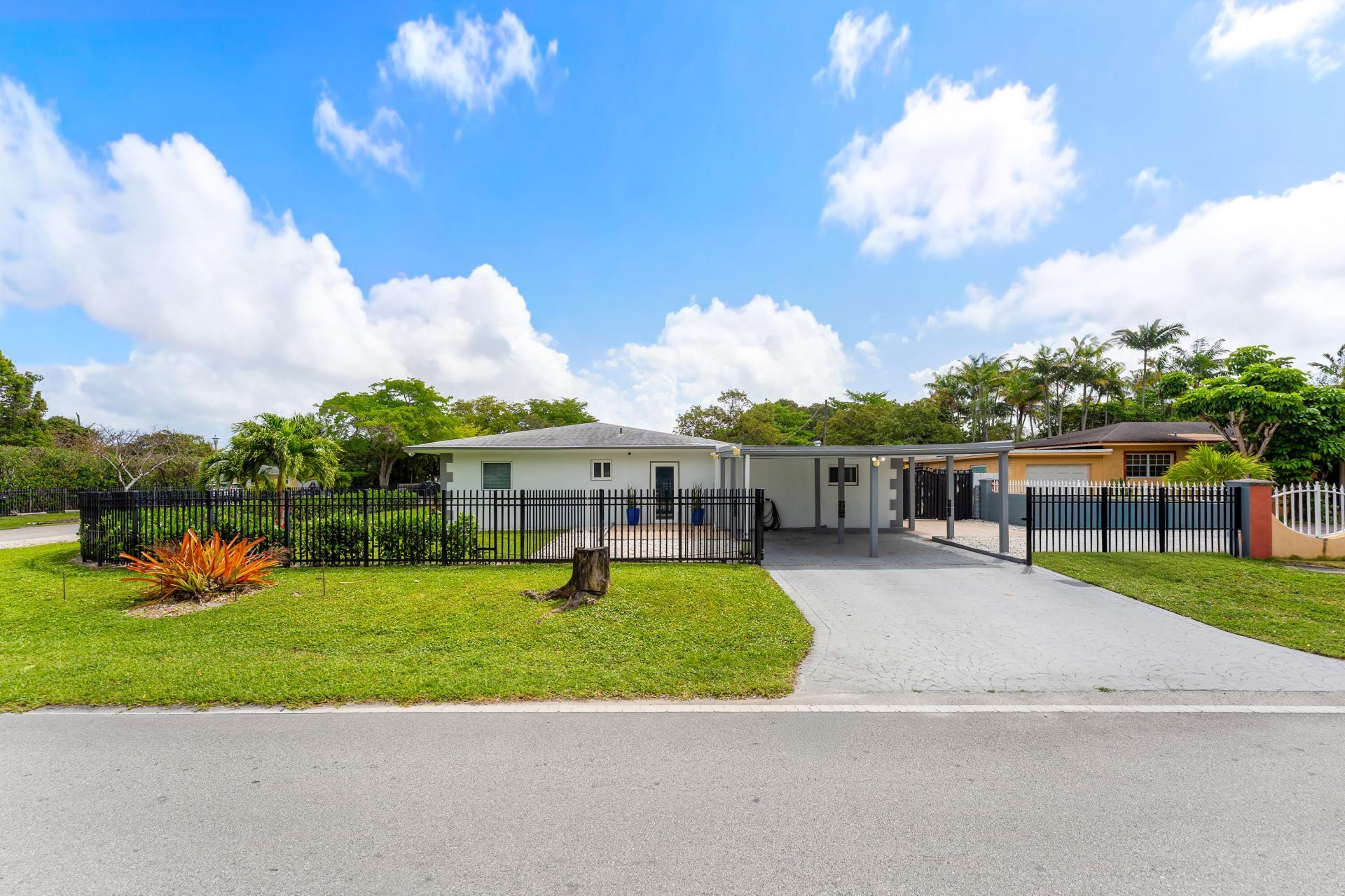 590 NW 126th Street, North Miami, FL 33168 Photo