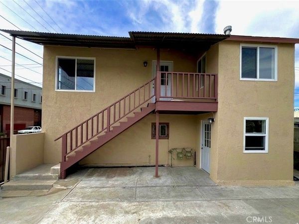 1561 W 38th Place, Los Angeles, CA 90062