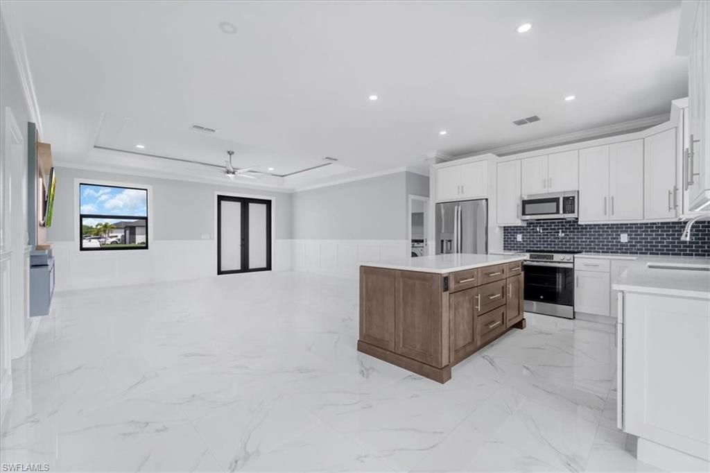 344 Parkman Ave , Lehigh Acres, FL 33974 Photo