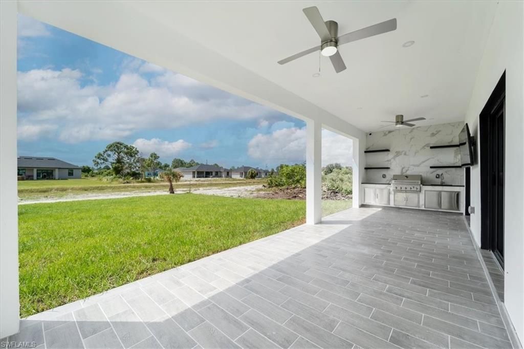 344 Parkman Ave, Lehigh Acres, FL 33974 Photo