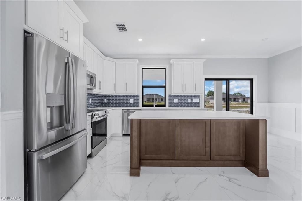 344 Parkman Ave, Lehigh Acres, FL 33974 Photo