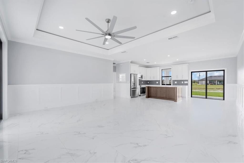 344 Parkman Ave, Lehigh Acres, FL 33974 Photo