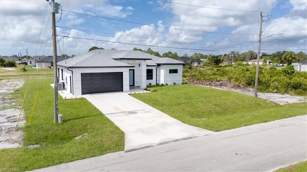 344 Parkman Ave, Lehigh Acres, FL 33974 Photo