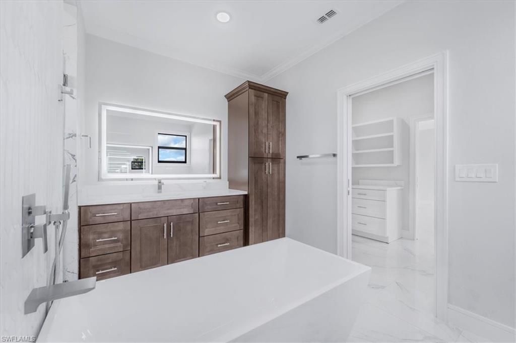 344 Parkman Ave, Lehigh Acres, FL 33974 Photo