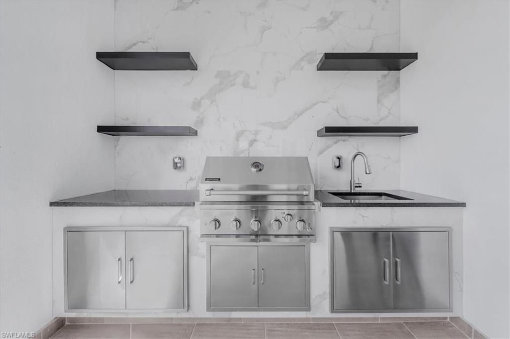 344 Parkman Ave , Lehigh Acres, FL 33974 Photo