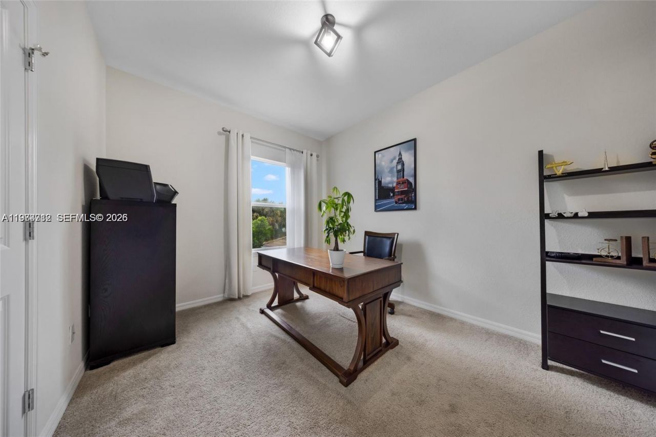 932 Banyan Dr , Hollywood, FL 33021 Photo