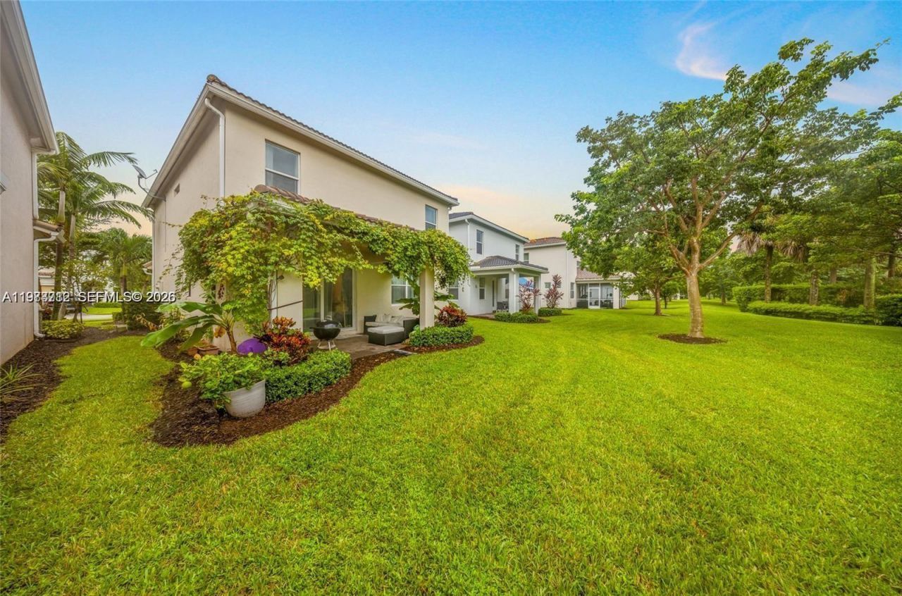 932 Banyan Dr , Hollywood, FL 33021 Photo