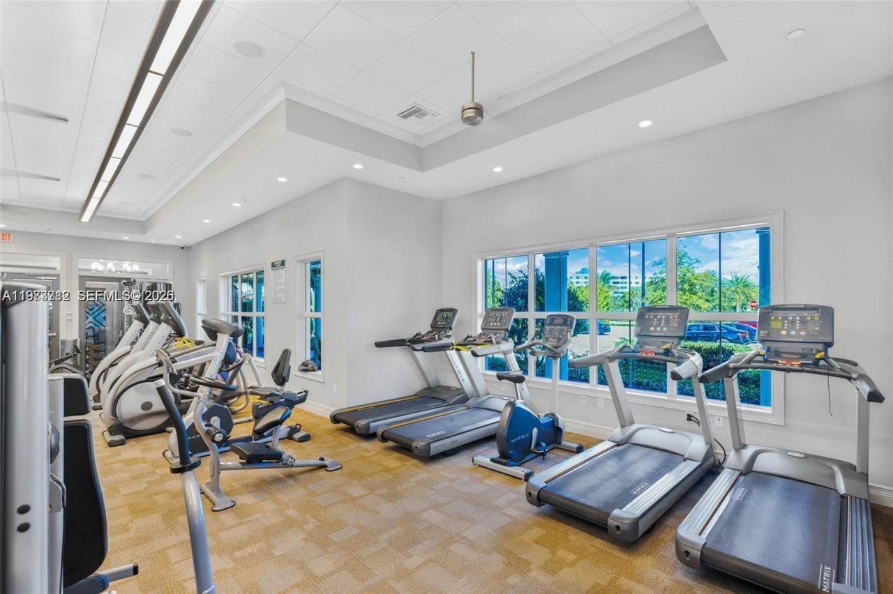 932 Banyan Dr , Hollywood, FL 33021 Photo