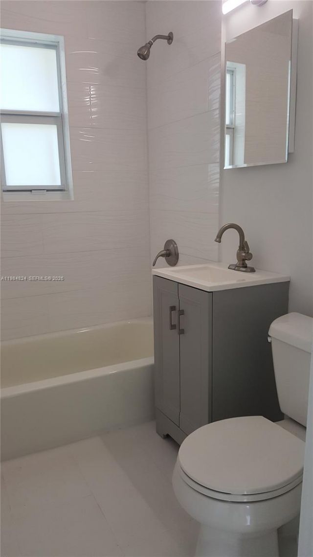 6300 SW 21st St, Unit 1, Miami, FL 33155 Photo