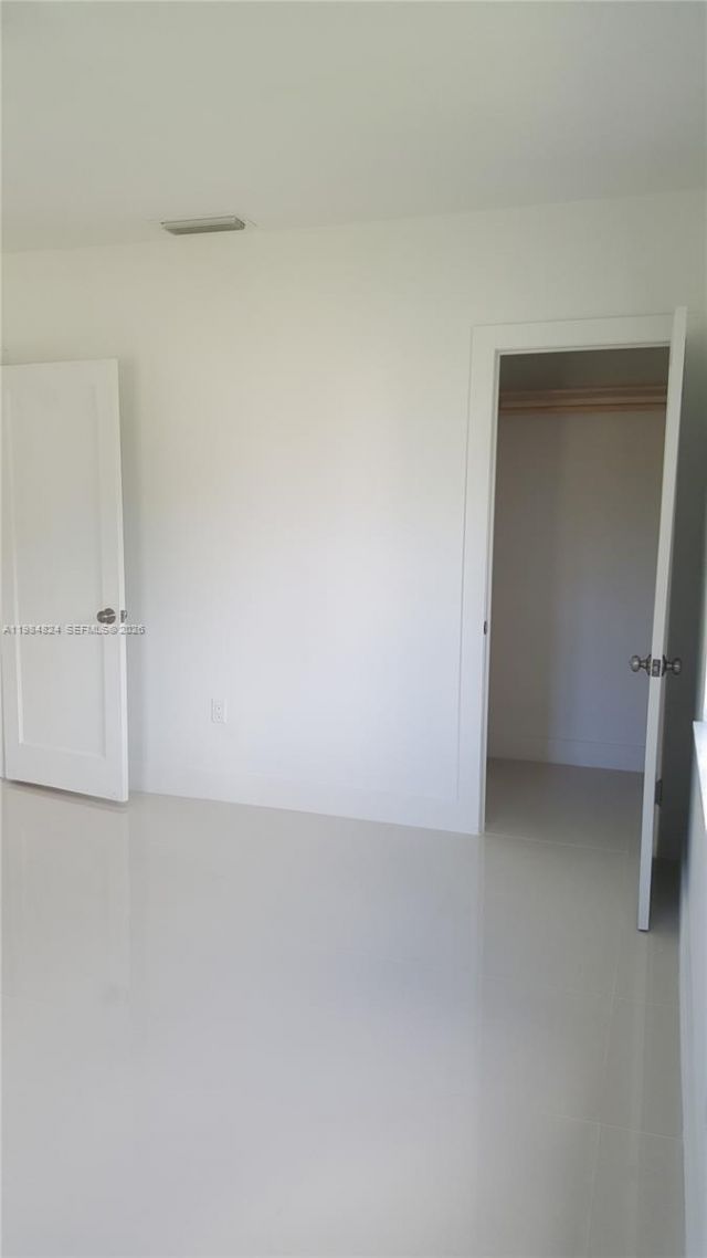 6300 SW 21st St, Unit 1, Miami, FL 33155 Photo