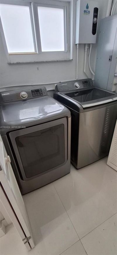 6300 SW 21st St, Unit 1, Miami, FL 33155 Photo