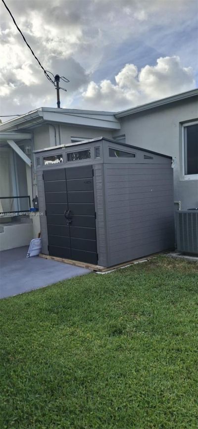 6300 SW 21st St, Unit 1, Miami, FL 33155 Photo