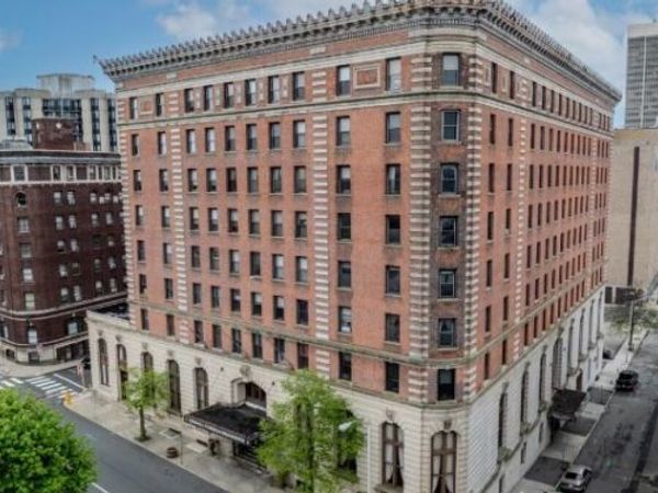 140 Chestnut St, Unit 407, Springfield, MA 01103