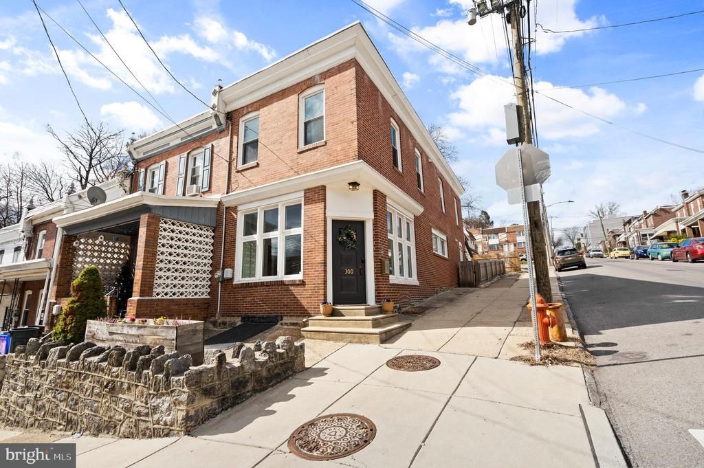 300 Leverington Avenue, Philadelphia, PA 19128 Main Photo