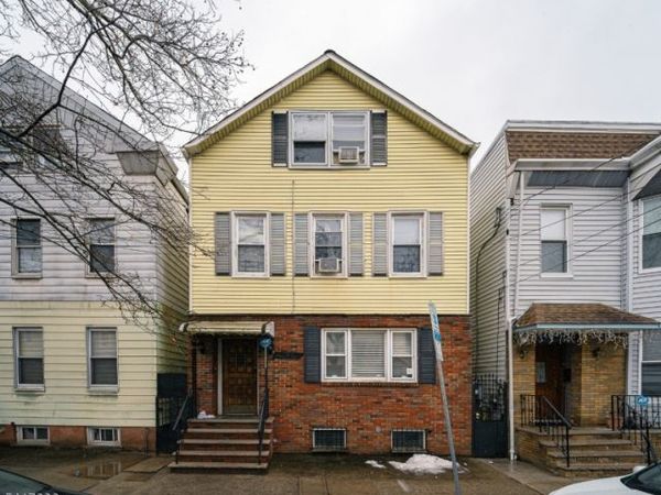 390 Lafayette St, Newark, NJ 07105