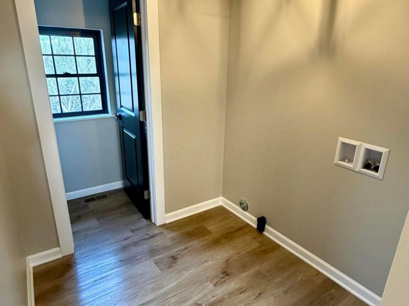 139 W High Street, Glenford, OH 43739 Photo 13