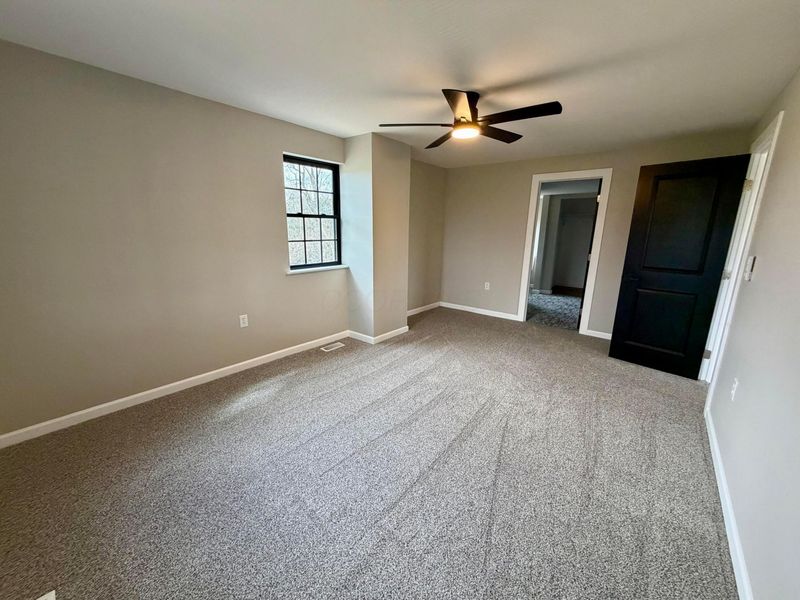 139 W High Street, Glenford, OH 43739 Photo 16