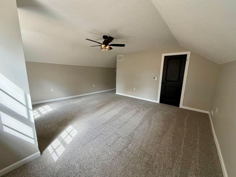 139 W High Street, Glenford, OH 43739 Photo 25