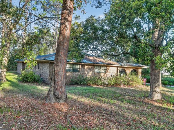 3285 Tyre Bridge Road, Patterson, GA 31557