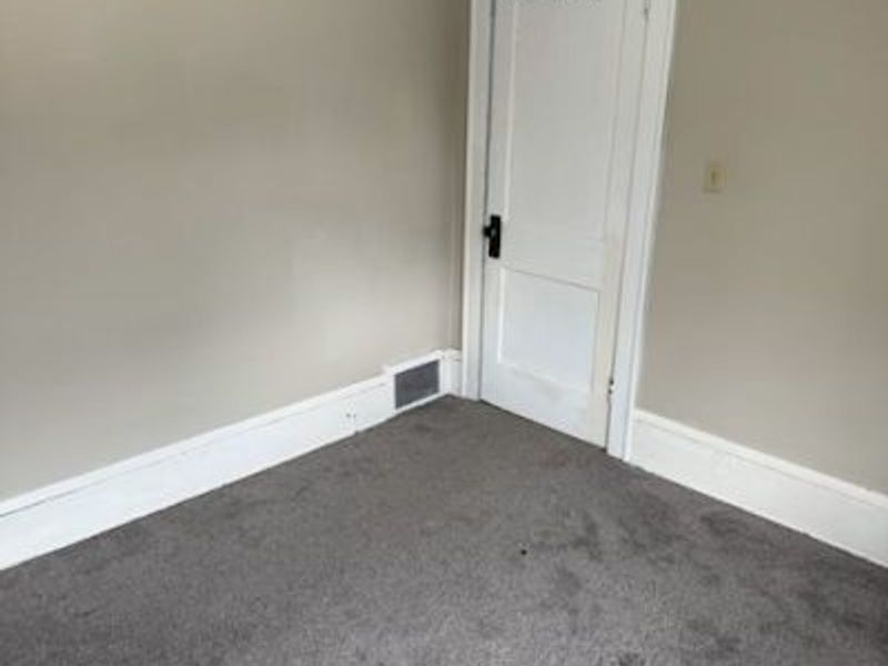 49 W Salome Avenue, Akron, OH 44310 Photo 10