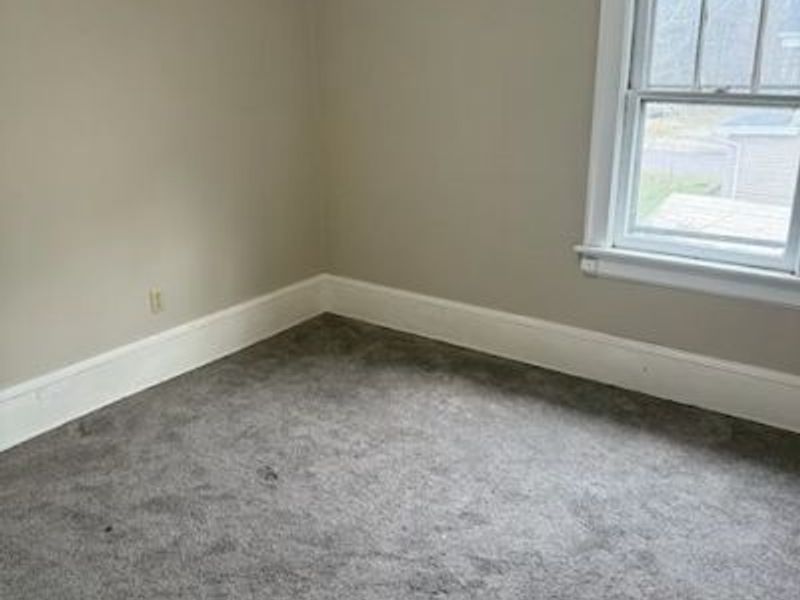 49 W Salome Avenue, Akron, OH 44310 Photo 11