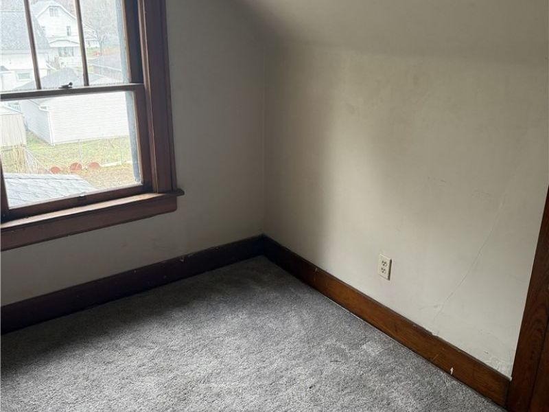 49 W Salome Avenue, Akron, OH 44310 Photo 21