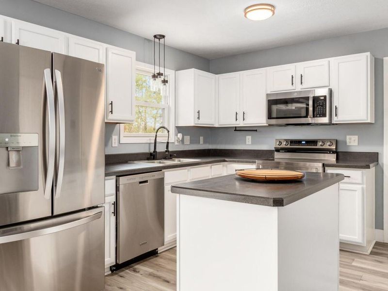 156 Glen Crossing Drive, Etna, OH 43062 Photo 11