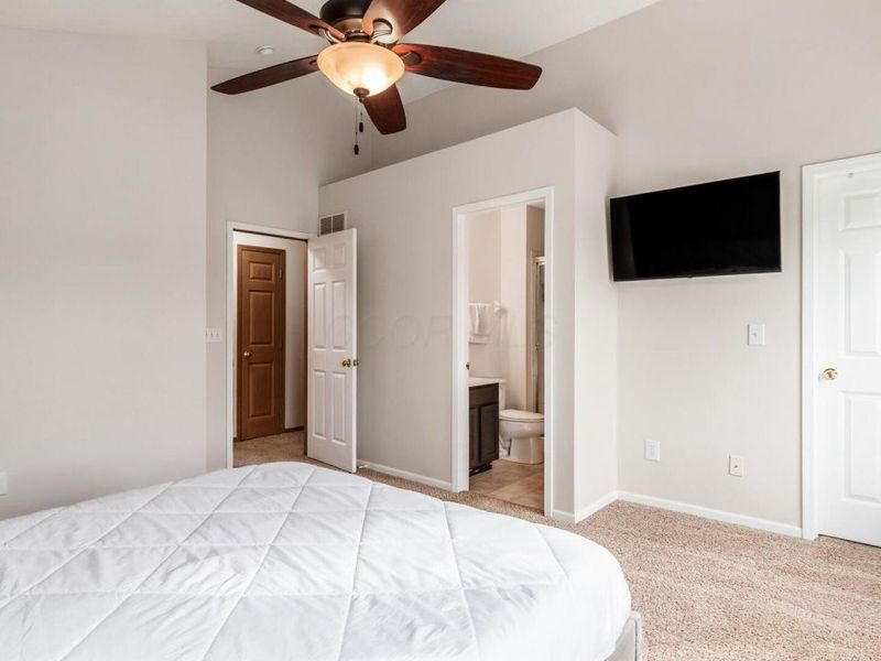 156 Glen Crossing Drive, Etna, OH 43062 Photo 13