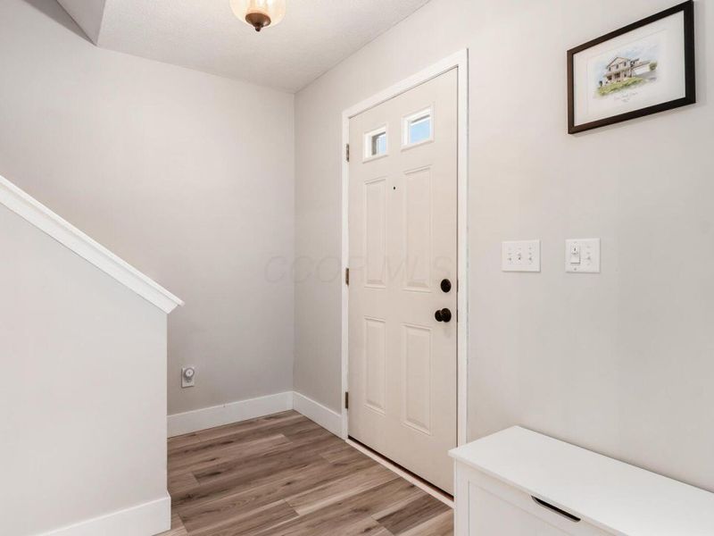 156 Glen Crossing Drive, Etna, OH 43062 Photo 2