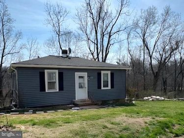 38777 HOLMES MILL ROAD, HAMILTON, VA 20158