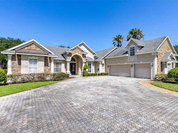 330 GLEN CLUB DR., Debary, FL 32713
