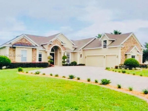 330 GLEN CLUB DR., Debary, FL 32713