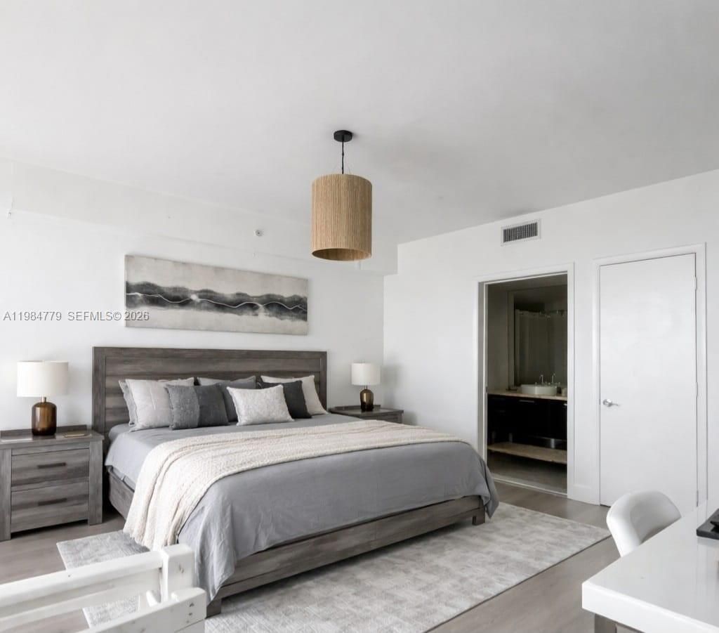 253 NE 2nd St , Unit 433, Miami, FL 33132 Photo