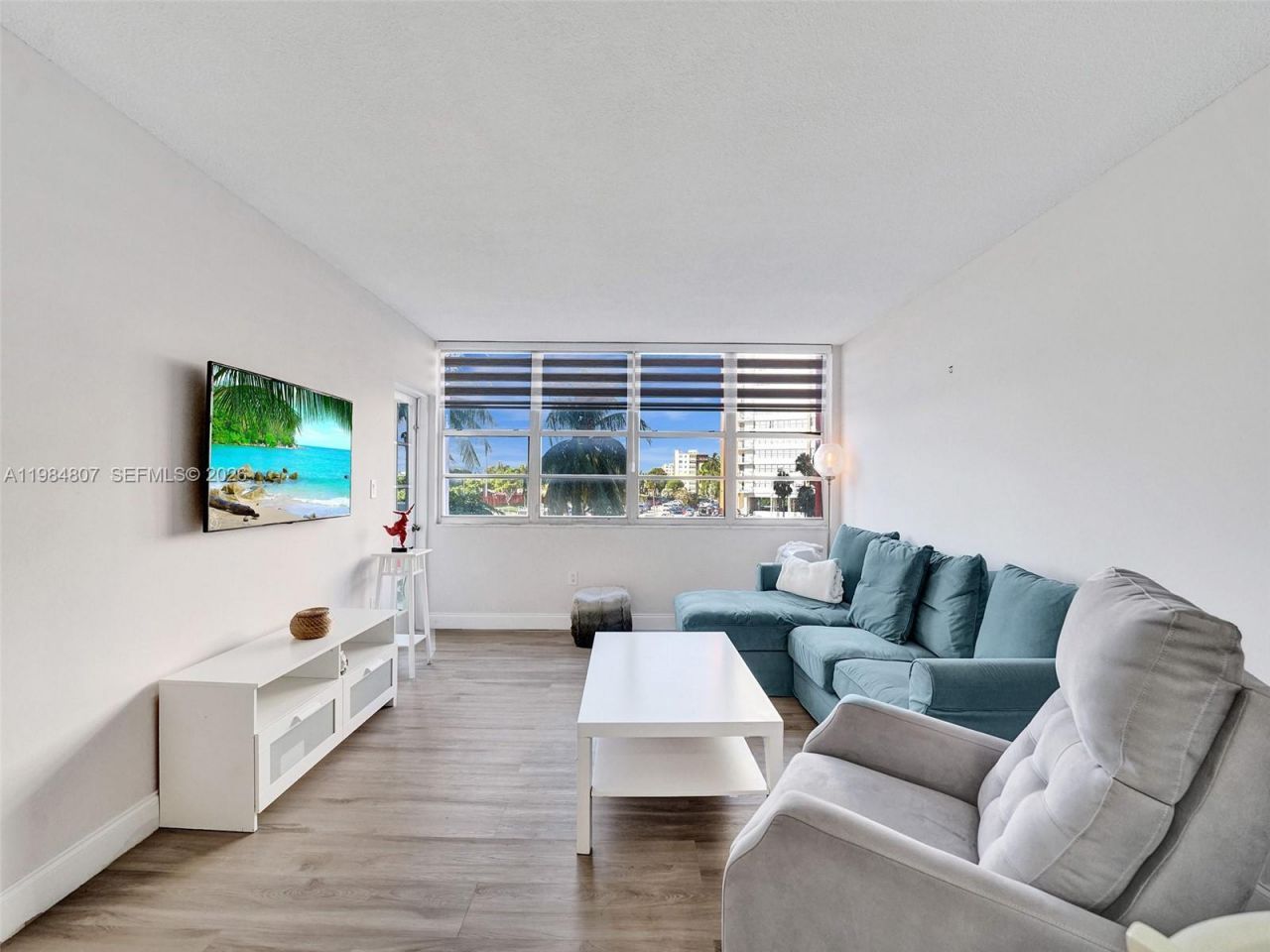 1351 NE Miami Gardens Dr , Unit 203E, Miami, FL 33179 Photo