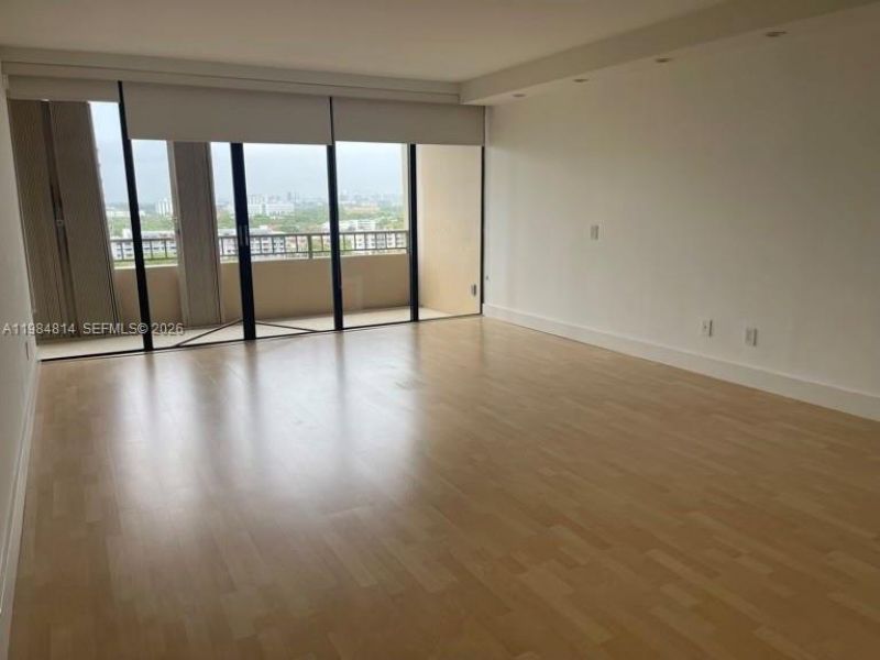 11113 Biscayne Blvd , Unit 1152, Miami, FL 33181 Photo