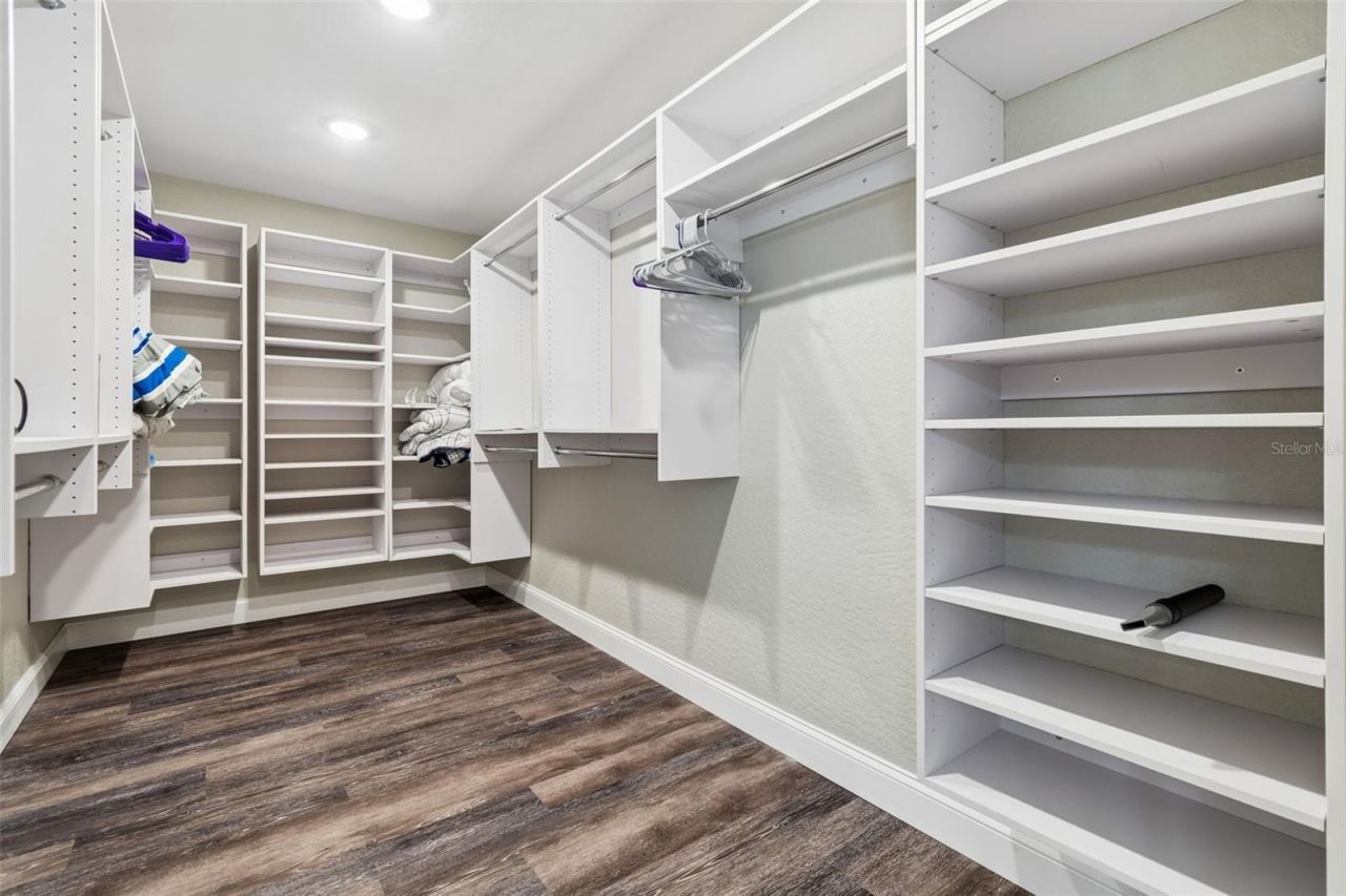 9901 Bay Drive , Gibsonton, FL 33534 Photo