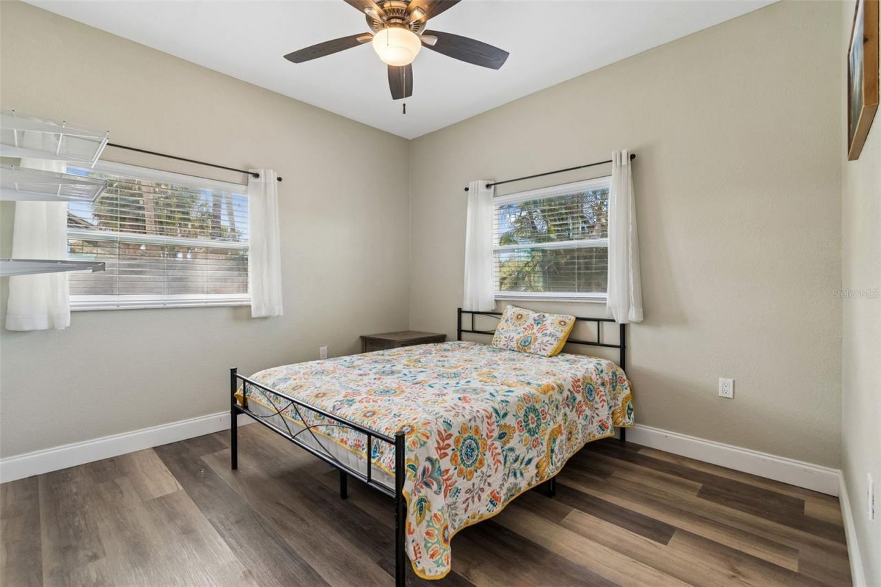 9901 Bay Drive, Gibsonton, FL 33534 Photo