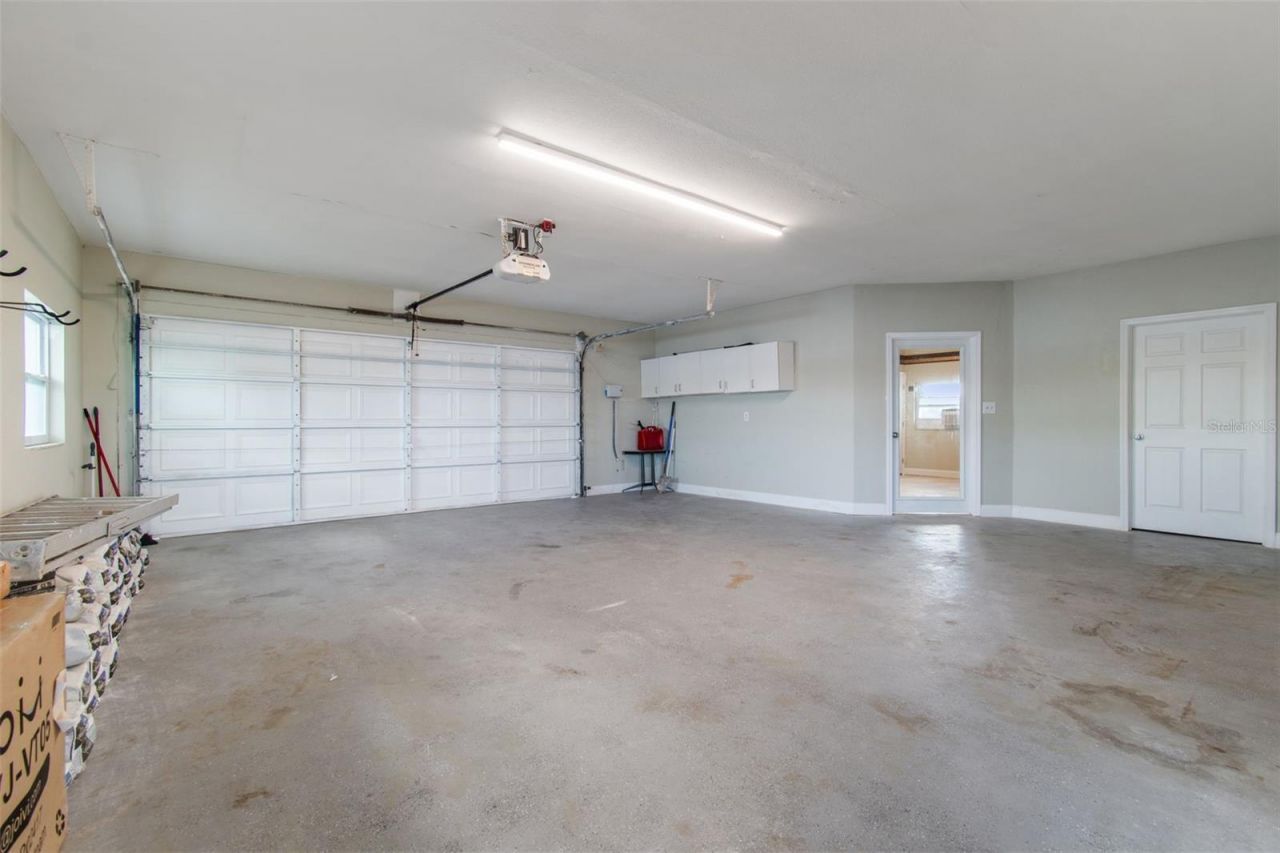 9901 Bay Drive, Gibsonton, FL 33534 Photo